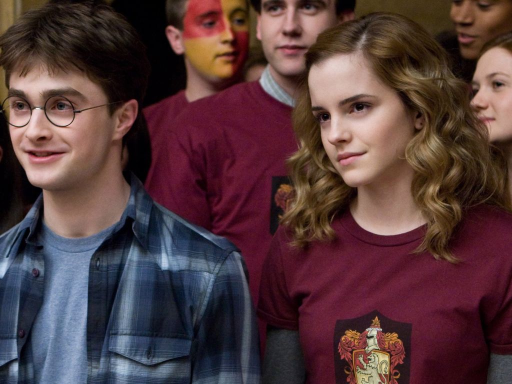 Emma Watson in Harry Potter New wallpaper