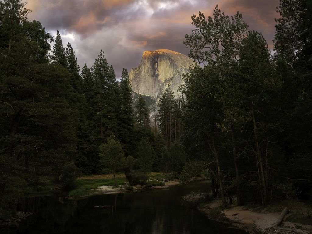Explosion of Light at Half Dome wallpaper