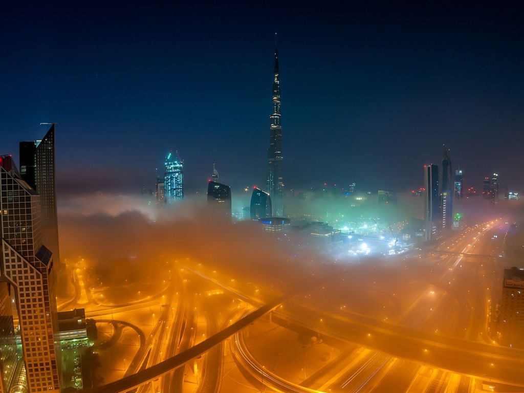 Foggy Dubai wallpaper