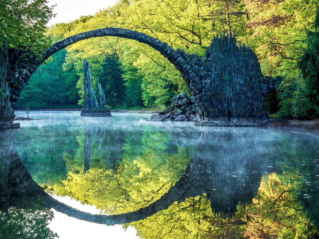 Gorgeous Bridge in Germany wallpaper