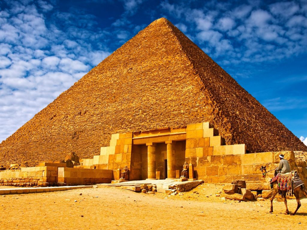 Great Pyramid Of Giza wallpaper