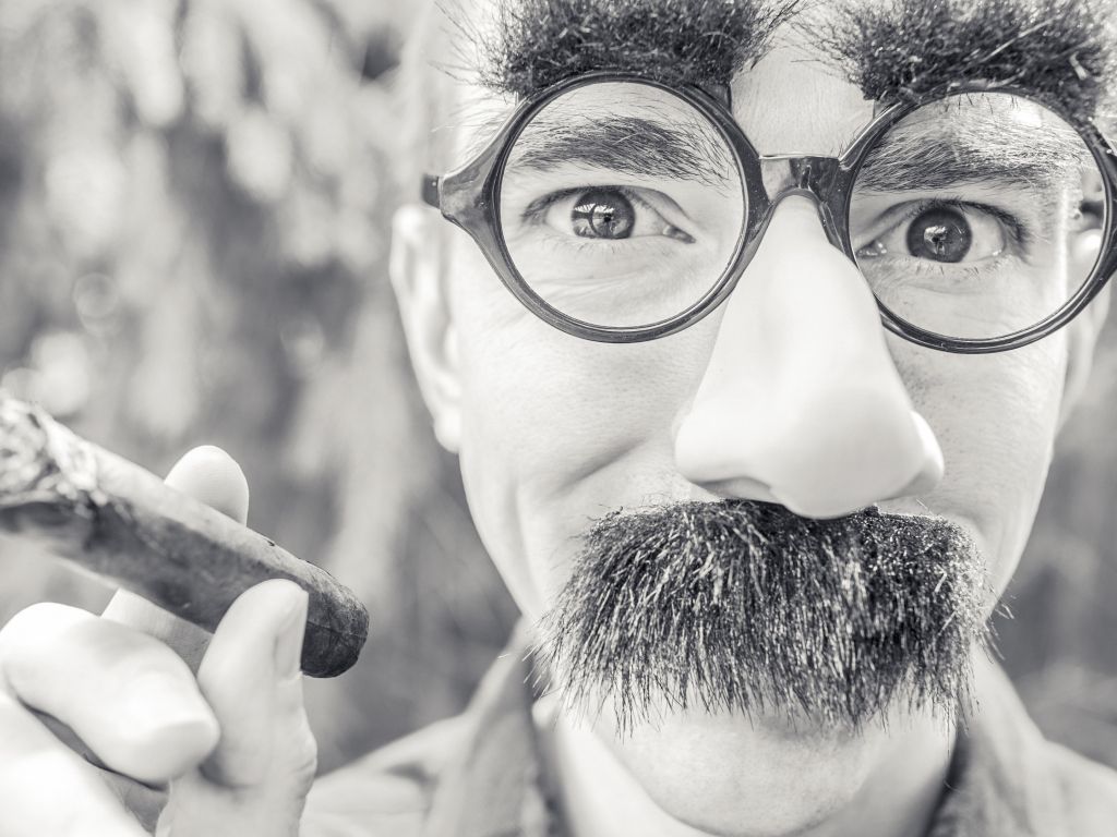 Groucho Glasses Man wallpaper