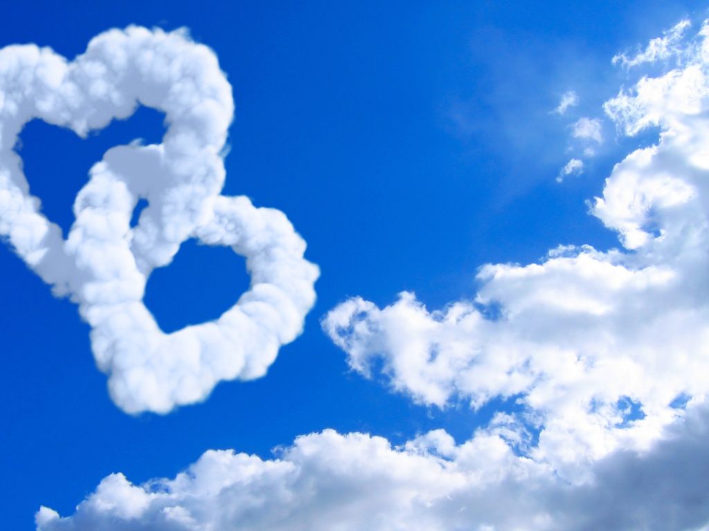 Hearts in Clouds wallpaper