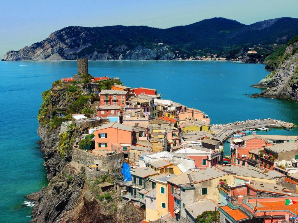 Italy City Coast Sea Cities Houses wallpaper