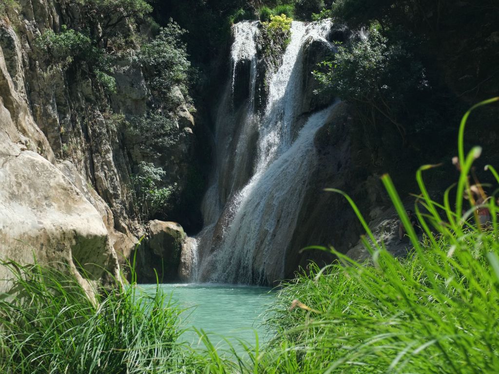 Kadoula Lake Polylimnio Waterfall Greece wallpaper