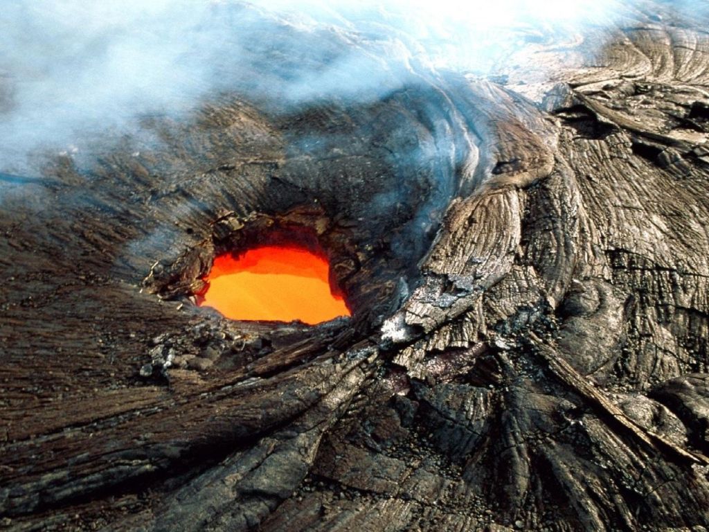 Kilauea Volcano Hawaii wallpaper