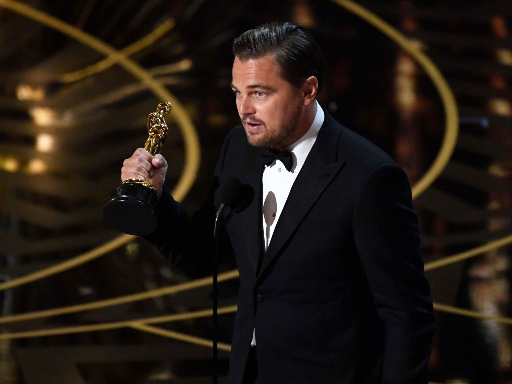 Leonardo DiCaprio Oscar 2016 wallpaper