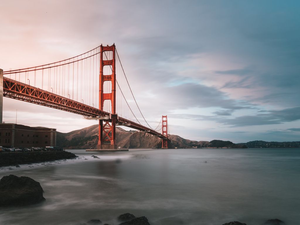 Long Exposure of the Golden Gate Bridge wallpaper