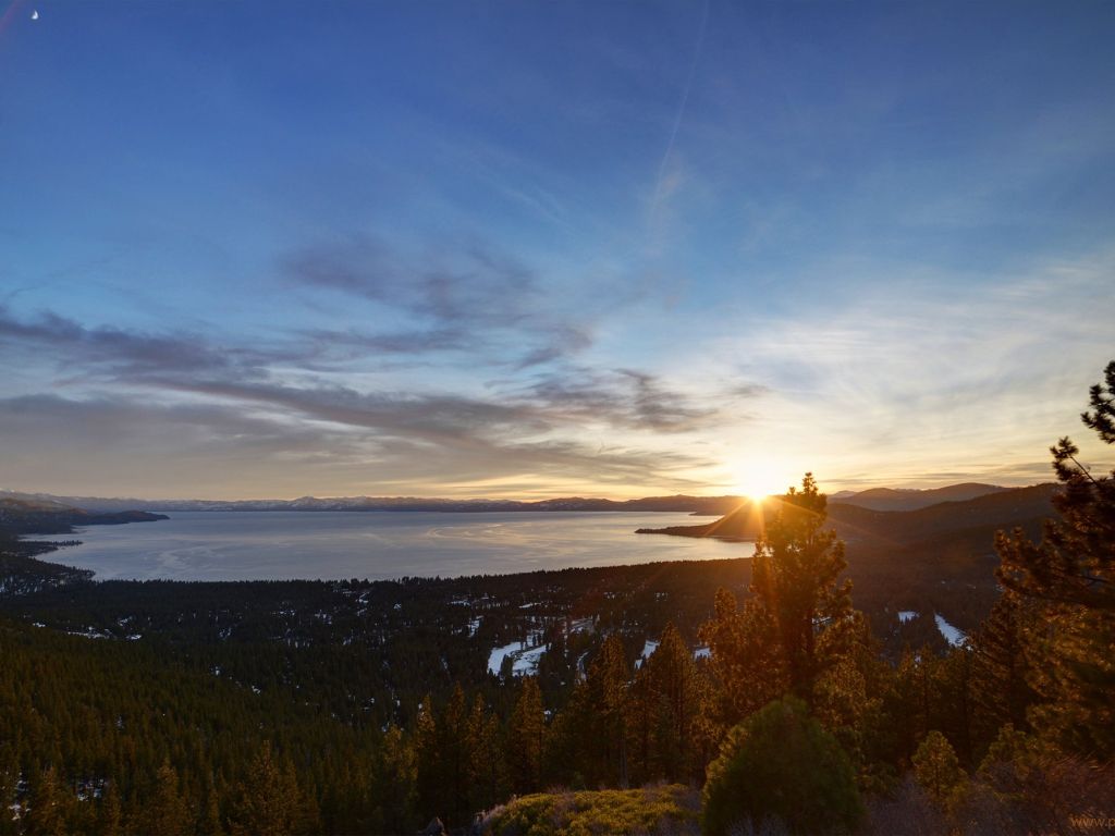 Magic Light During Sunset Yesterday Over Lake Tahoe Looking South wallpaper