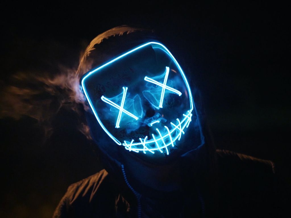 Man Wearing Black And Blue Mask Wallpaper In 1024x768 Resolution