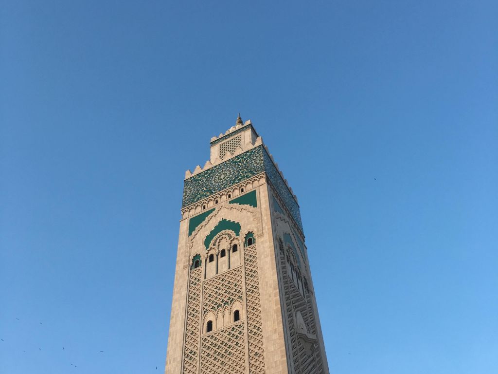Masjid Al-Hassan in Morocco wallpaper