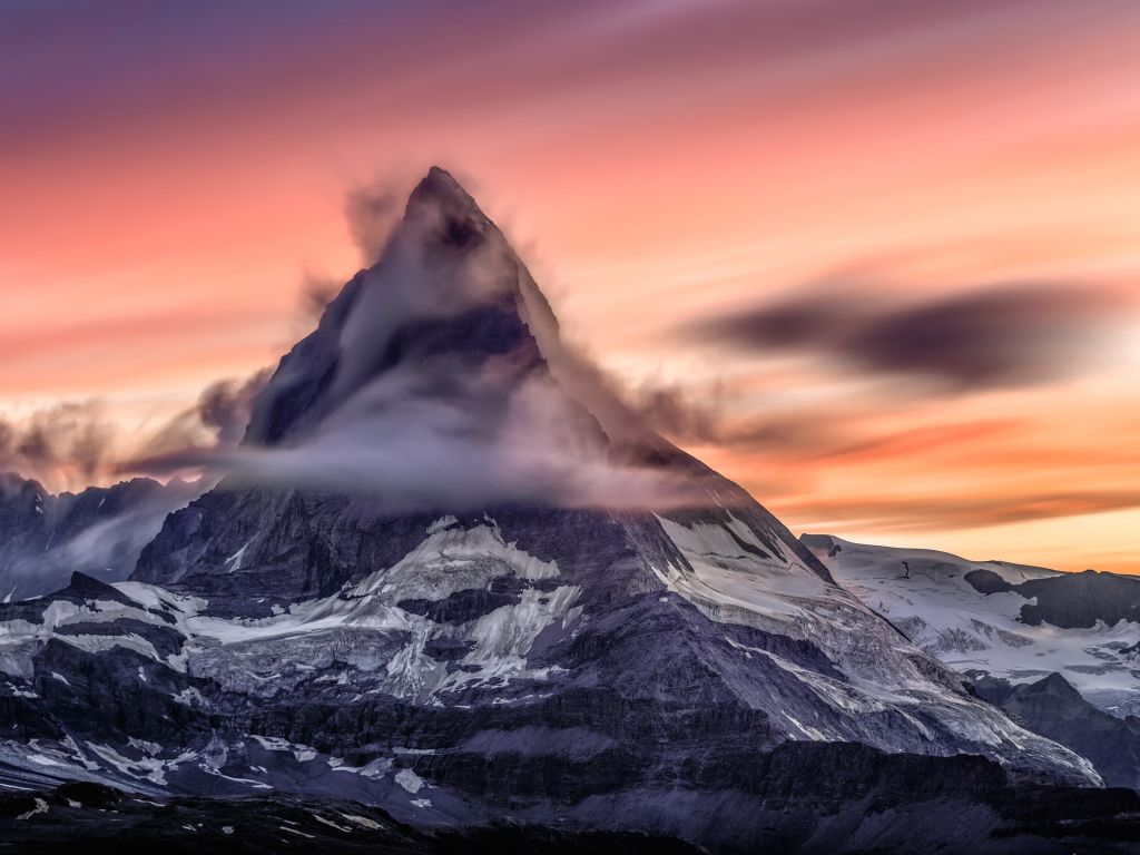 Matterhorn Mountain at Sunset wallpaper