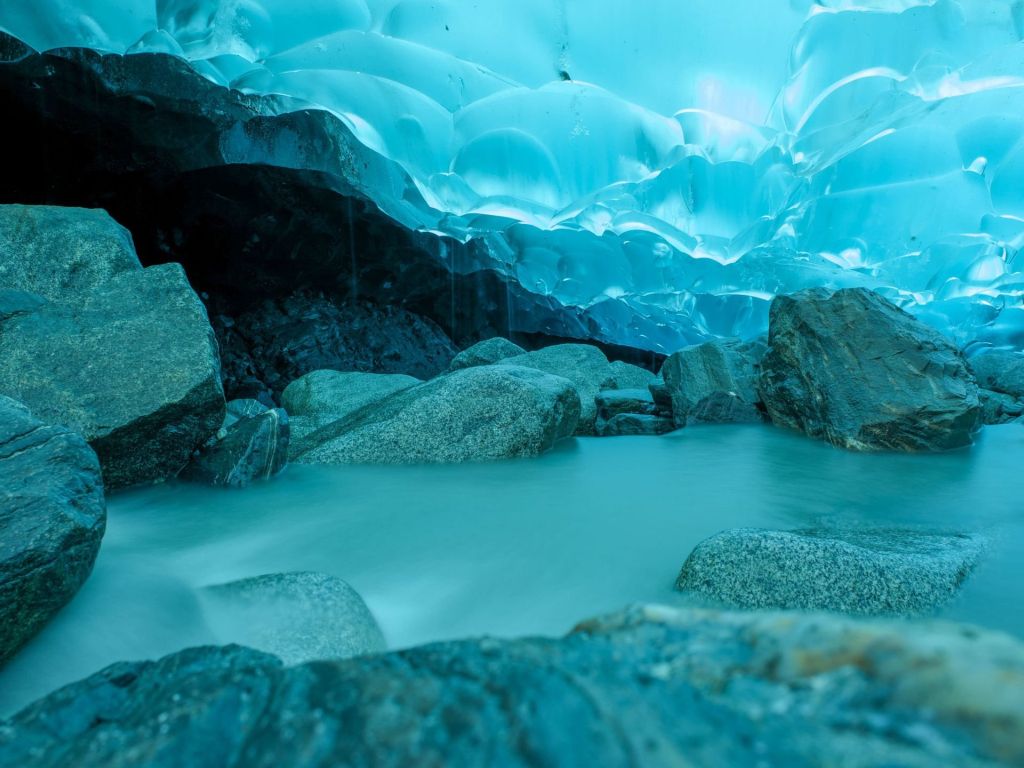 Mendenhall Ice Caves in Juneau AK wallpaper