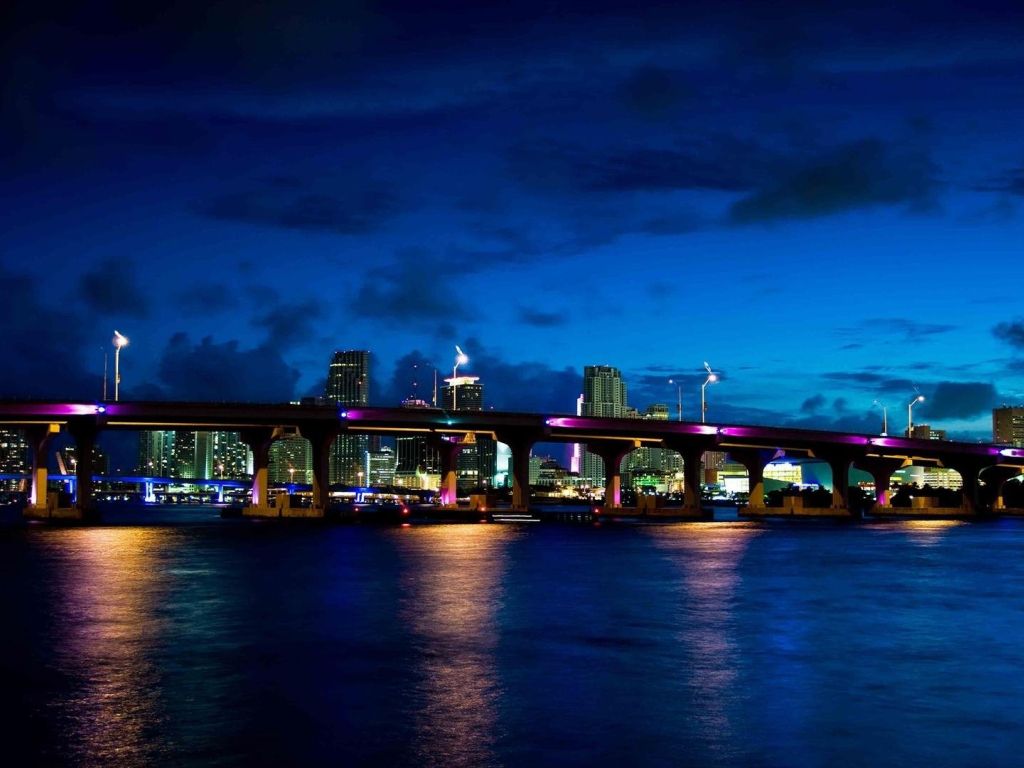 Miami Night Water Lights wallpaper