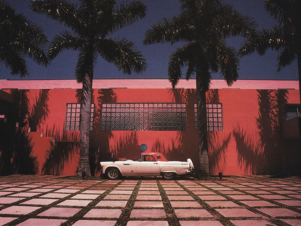 Miami Pink - Eric Meola 1987 wallpaper