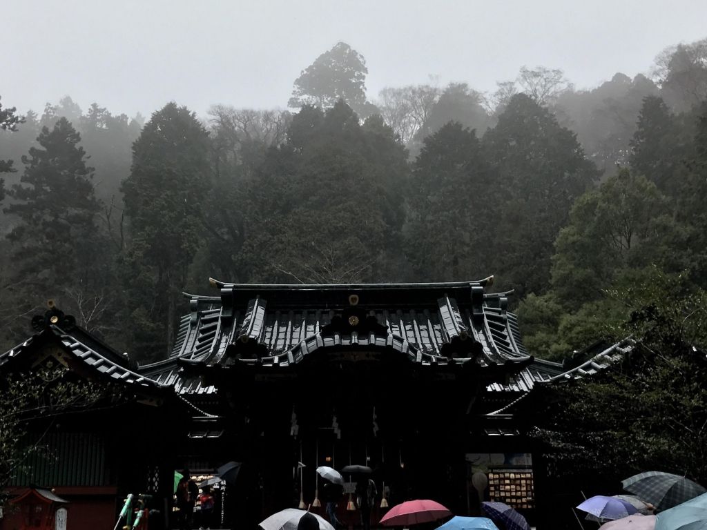 Moody Rain - Hakone Shrine wallpaper