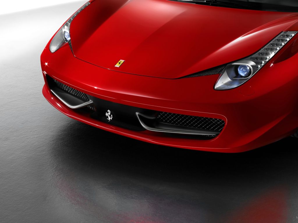 New Ferrari Italia 8 wallpaper