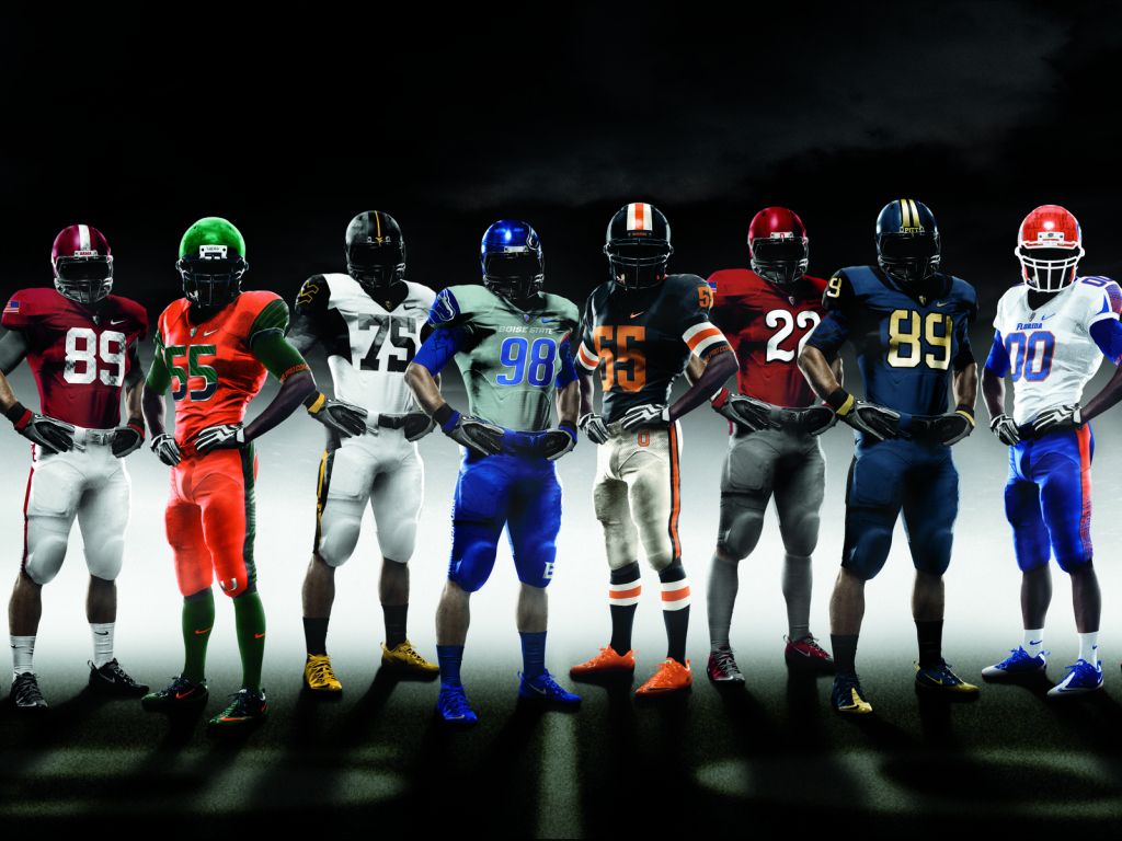 Nike College Football Uniforms wallpaper in 1024x768 resolution