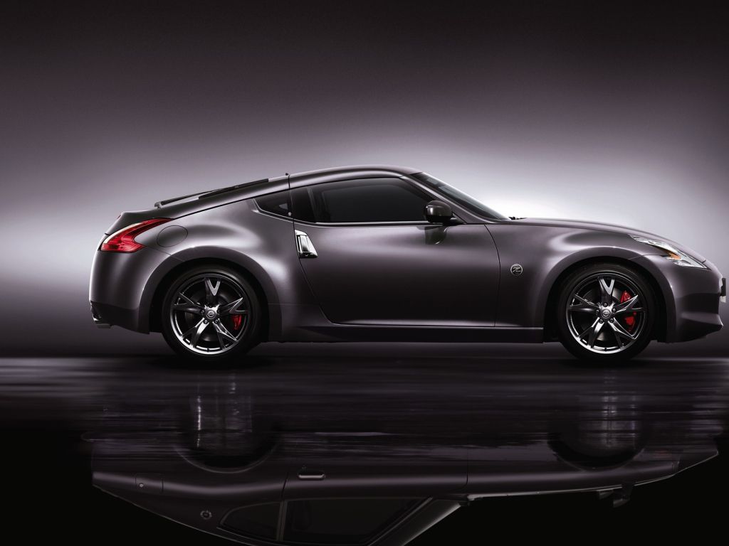 Nissan New Limited Edition 370Z 40th Anniversary Model 2 wallpaper