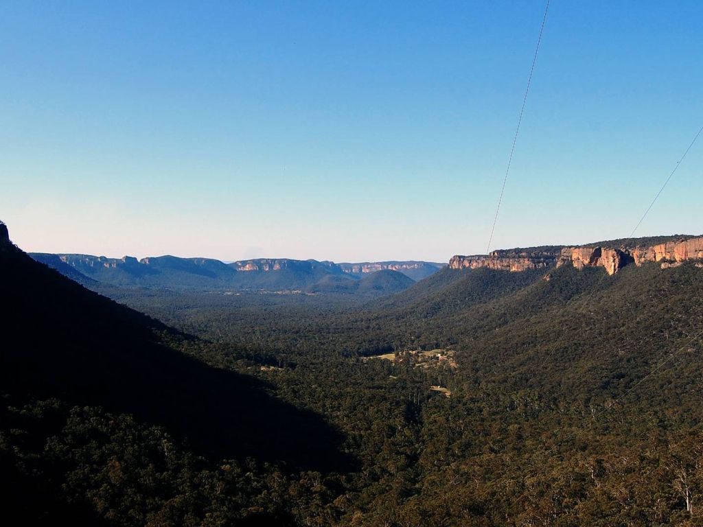 Overlooking Wolgan Valley NSW Australia wallpaper