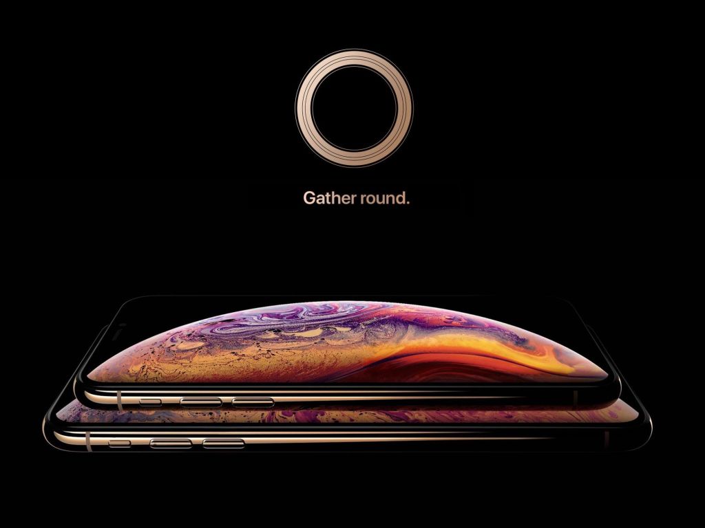 PC With Official Leak of New IPhone XS wallpaper