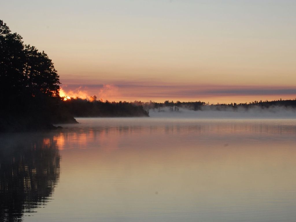 Perks of Getting Up Early in the Boundary Waters wallpaper