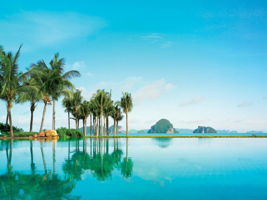 Phulay Bay Luxury Resort Thailand wallpaper