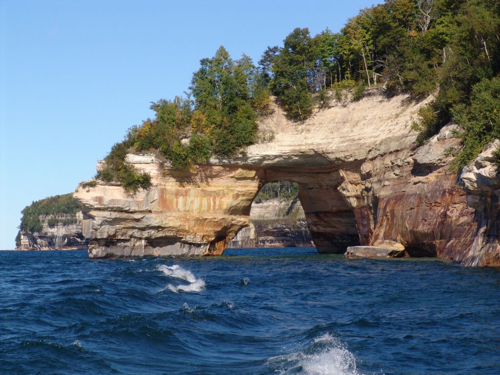 Pictured Rocks National Lakeshore - Munising Michigan wallpaper