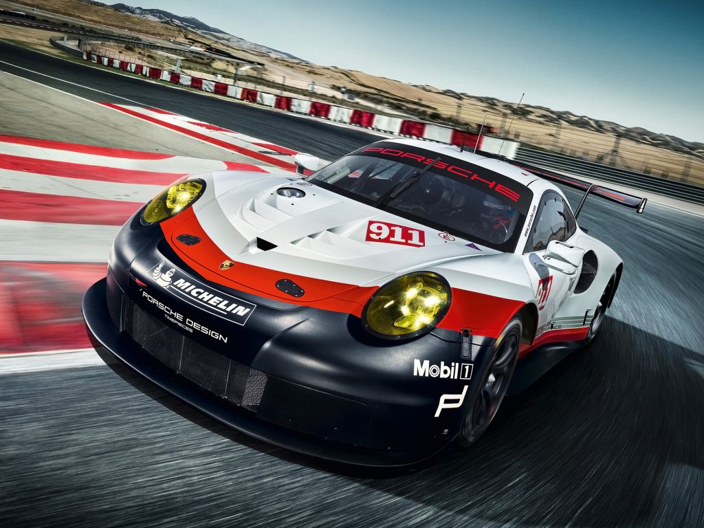 Porsche RSR 2017 wallpaper