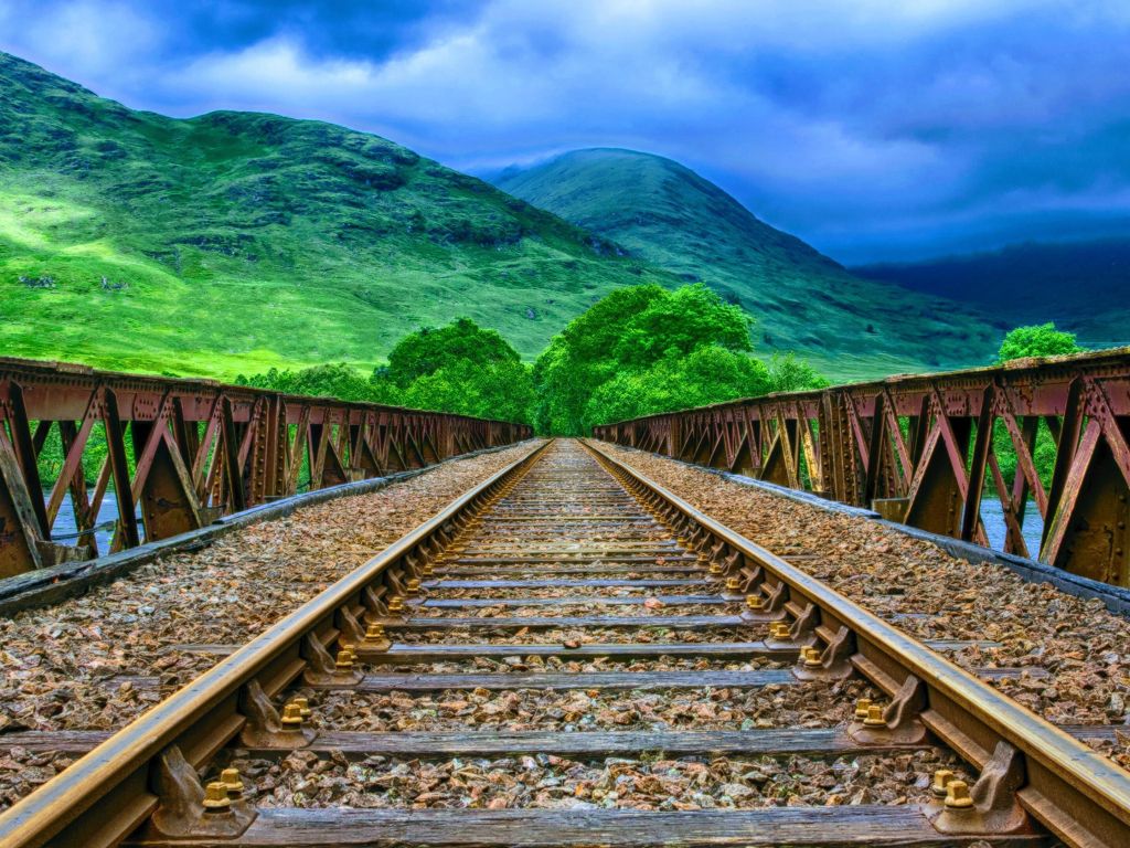 Railroad Bridge wallpaper