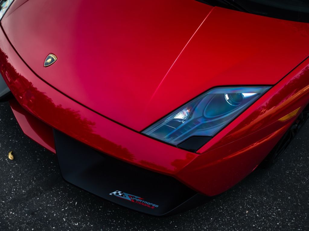 Red Lamborghini Closeup wallpaper