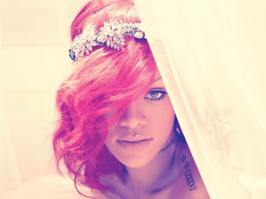 Rihanna Loud wallpaper