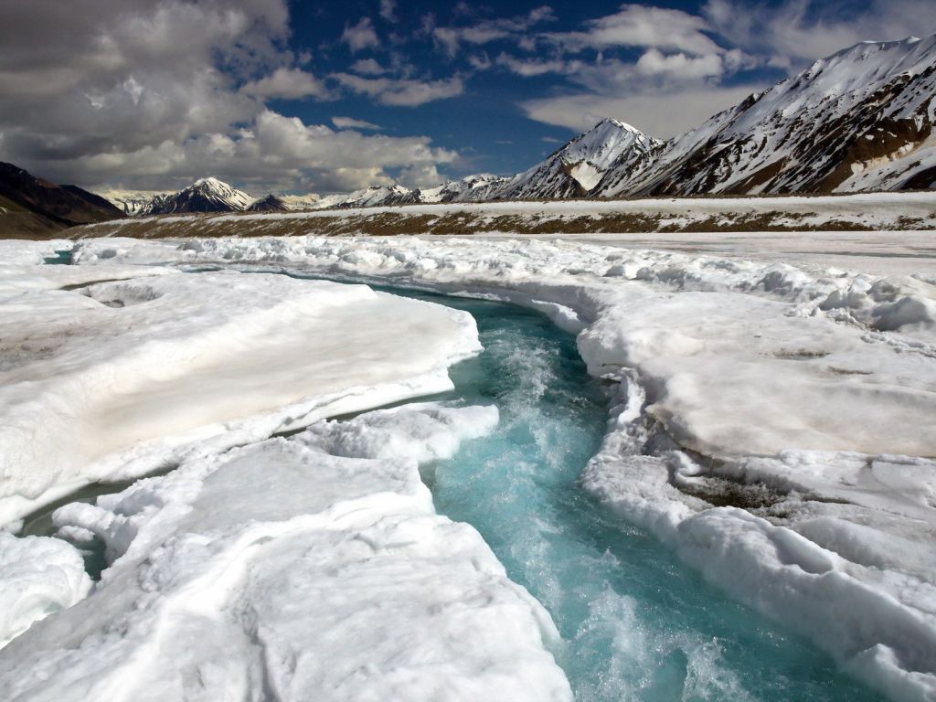River Path Trough Ice wallpaper