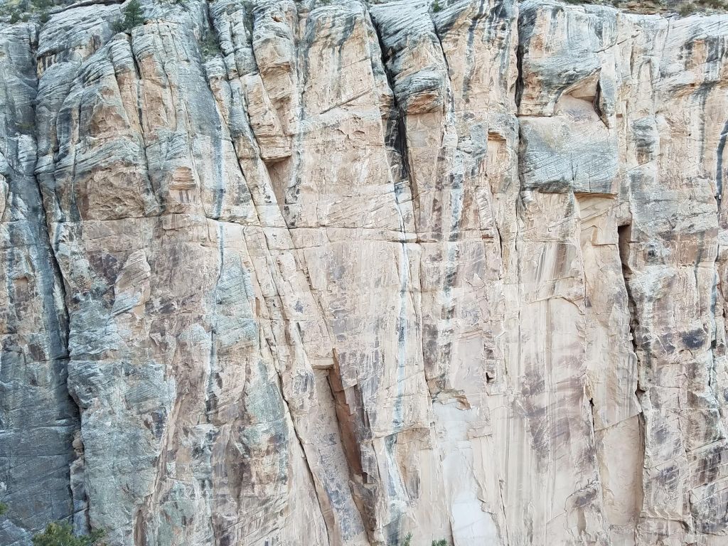Rock Wall in the Grand Canyon wallpaper