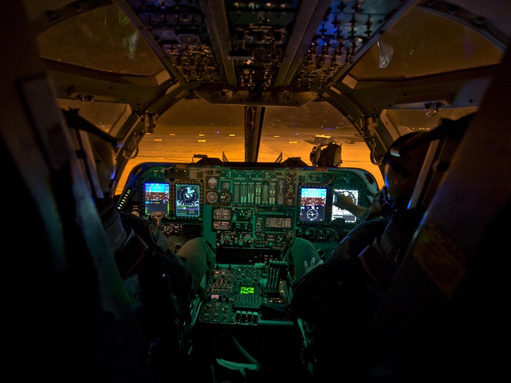 Rockwell B-1B Lancer Cockpit wallpaper