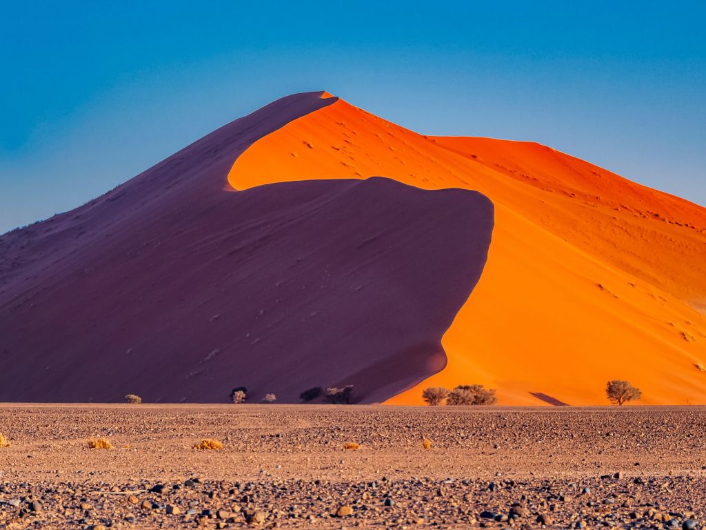 Sand Dune at Sossusvlei Namibia wallpaper