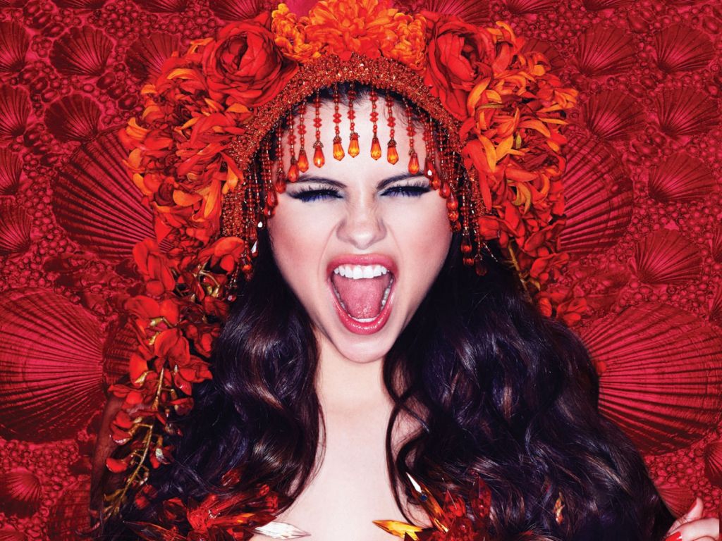Selena Gomez Come and Get It wallpaper