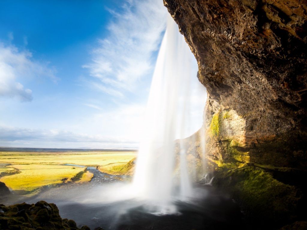Seljalandsfoss Waterfall Iceland wallpaper