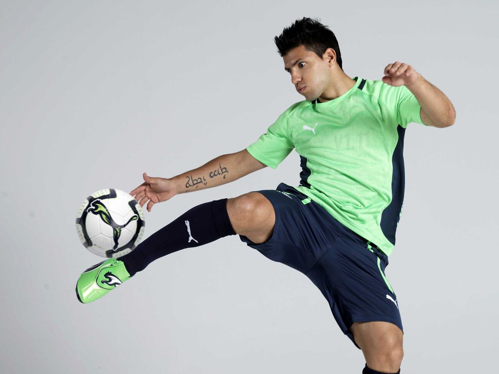Sergio Aguero Soccer Player wallpaper