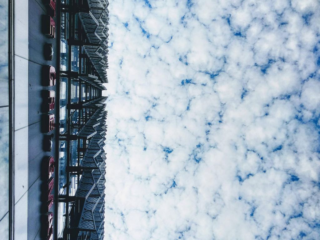 Sky and the Skyscraper wallpaper
