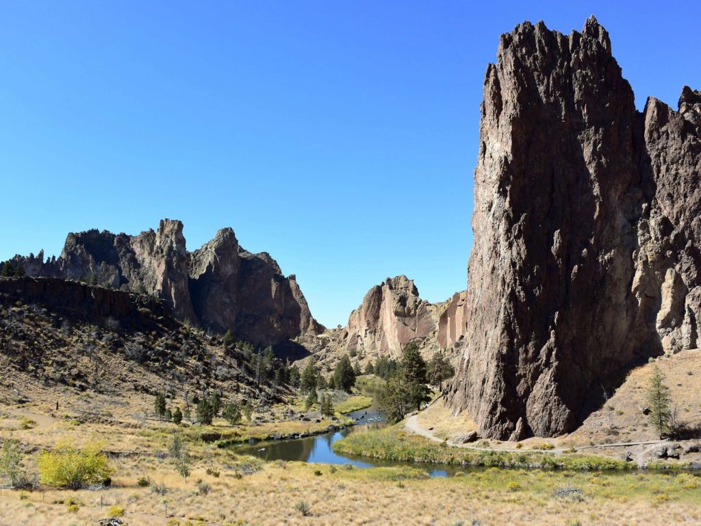 Smith Rock State Park wallpaper