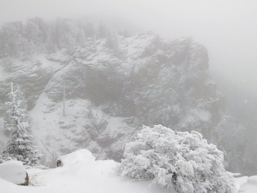 Snowstorm Near Juniper Pass in Colorado wallpaper