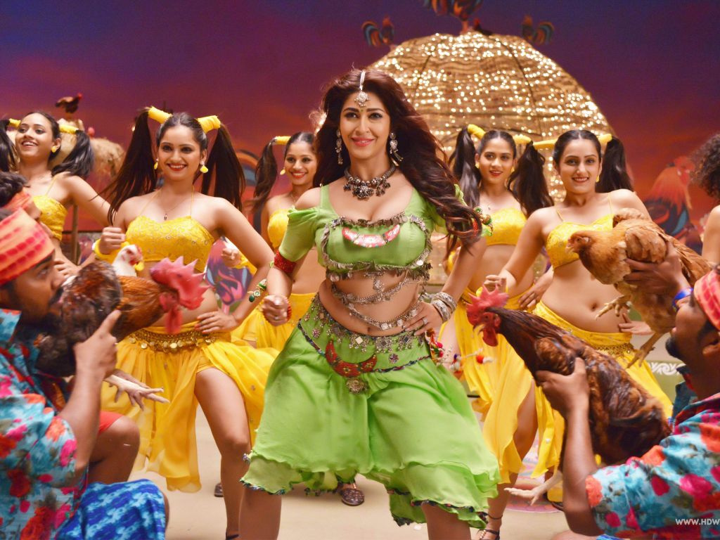 Sonarika Bhadoria Hot Song Dance wallpaper