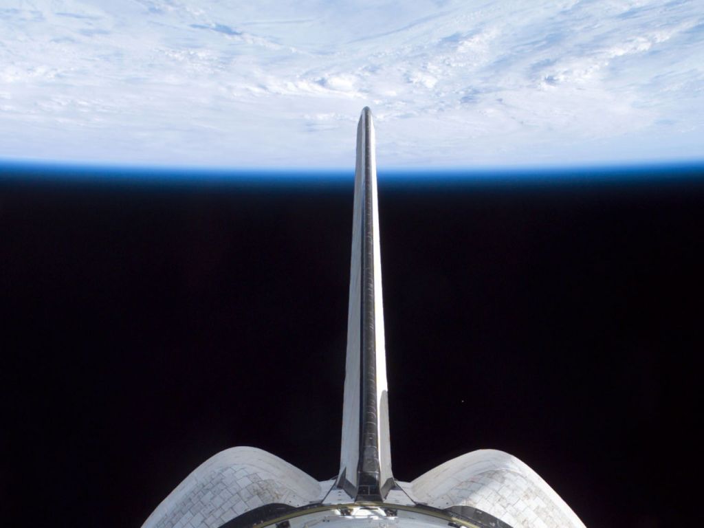 Space Shuttle In Orbit wallpaper