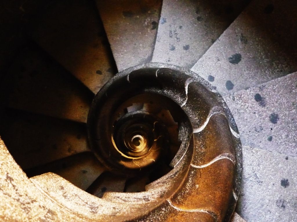 Spiral Stairs in the Sagrada Familia Barcelona wallpaper