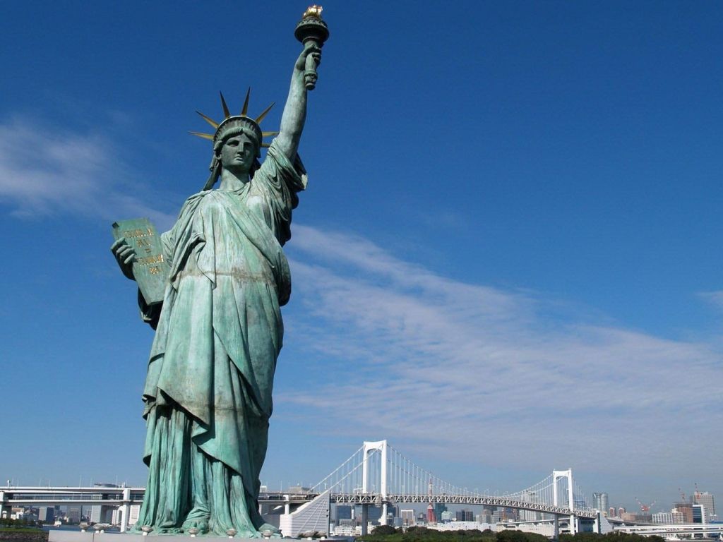 Statue Of Liberty New York City wallpaper