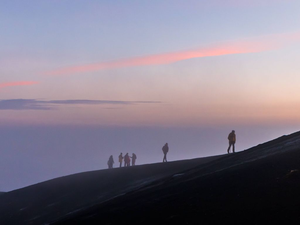 Summit of Volcan De Acetenango at Dawn wallpaper