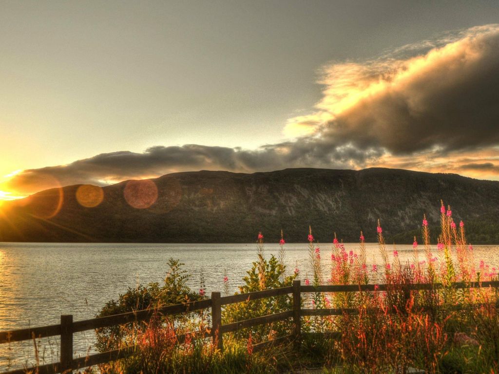 Sunset Loch Ness Lake wallpaper