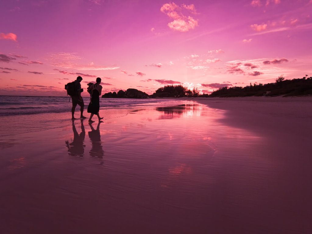 Sunset on Horseshoe Bay Beach Bermuda wallpaper