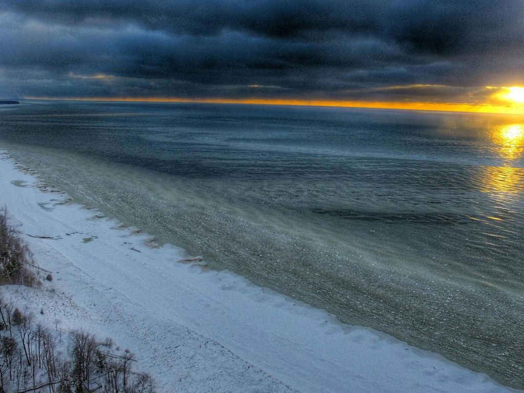 Sunset Over Lake Michigan wallpaper